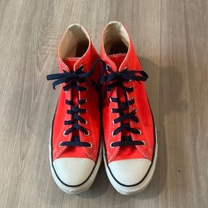 Converse Chuck Taylor High tops